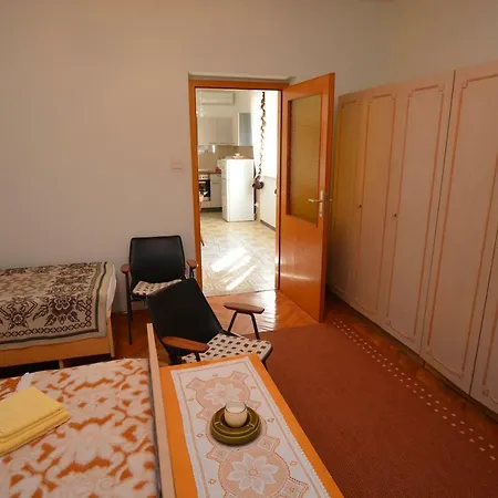 Apartment Nadica Punat Exterior photo