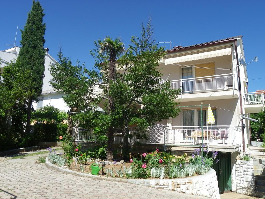 Nadica Apartment Punat