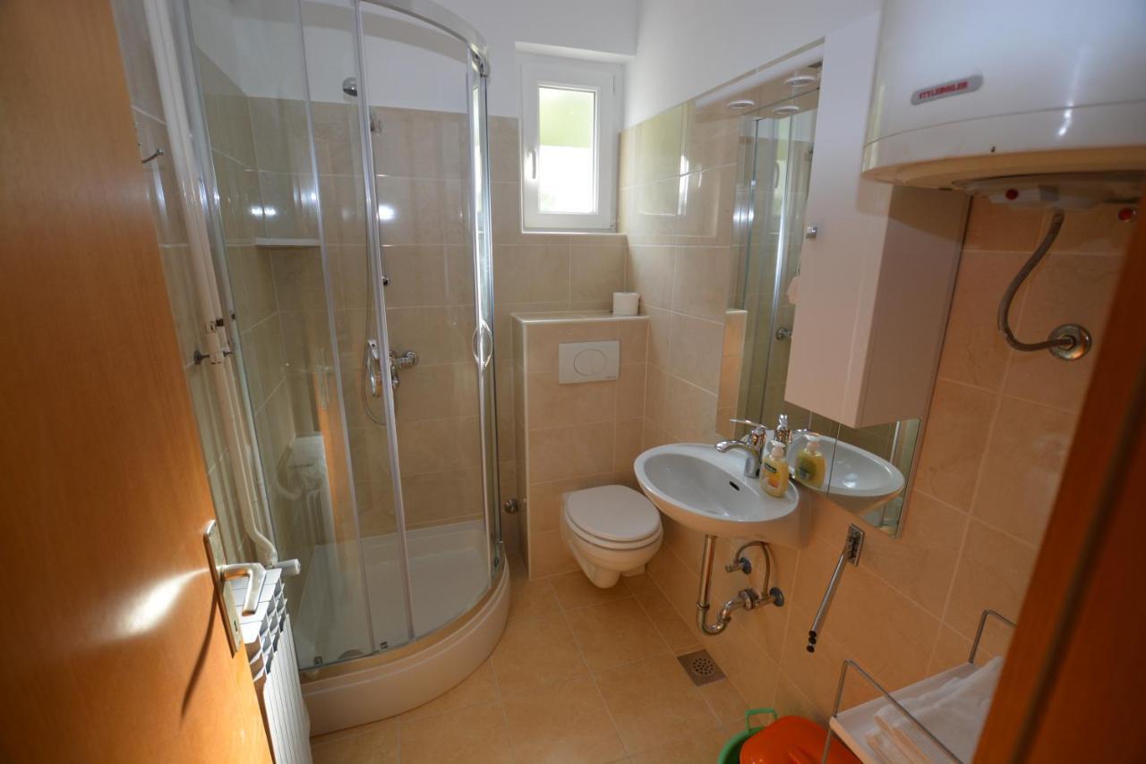 Nadica Apartment *
